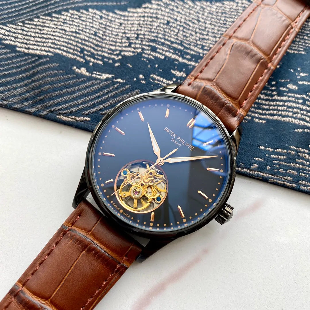 【Foreign trade import】💰1540! The latest high-definition real shot of Patek Philippe (a noble and wise work)! 🎈🎈 Type: Exquisite men's watch (more excellent) Best design Strap: Genuine cowhide & 316 stainless steel strap (more comfortable) Movement: Top mechanical movement (stable) Material: Mineral super strong mirror (wear-resistant) Real men 🔥Gentleman style and good news for men✨ Smart style Strong three-dimensional sense Special design Return with great reputation Size: 43mm diameter, 13mm high-definition real shot! quality assurance!